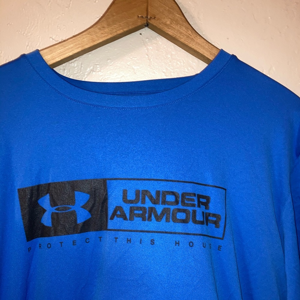 Blue under armour t shirt